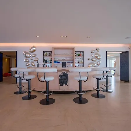 20 Guests Amazing In Great Location, Saint-tropez Вилла Сен-Тропе