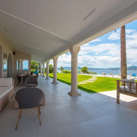Вилла 20 Guests Amazing In Great Location, Saint-tropez