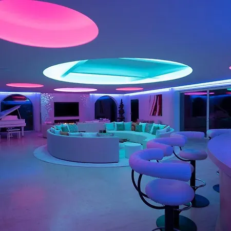Вилла 20 Guests Amazing In Great Location, Saint-tropez
